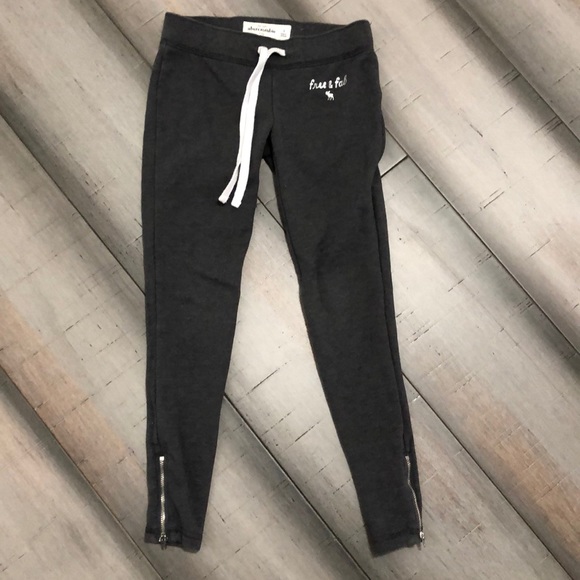 abercrombie kids Other - Abercrombie Kids Sweatpants Size Small